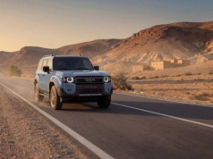 Toyota Land Cruiser 250 z dwiema nowymi twarzami. Kiedy w sprzedaży?