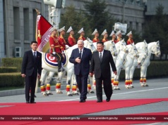 Łukaszenko z wizytą u Kim Dzong Una. Białoruś „szuka niezawodnych przyjaciół”