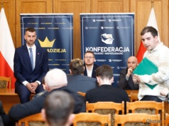 Olsztyn. Przedstawiciele Nowej Nadziei spotkali się z mieszkańcami regionu