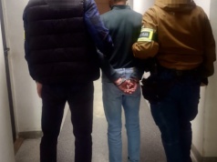 Sprawca kolizji na zakazie kierował po alkoholu i środkach odurzających. Dostał dozór policyjny i zakaz opuszczania kraju