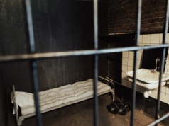 Warszawa: w piątek Droga krzyżowa i rekolekcje w byłym więzieniu przy ul. Rakowieckiej