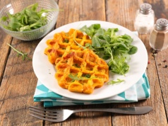 Fit gofry to przepyszny zamiennik tradycyjnego deseru. Przepisy na gofry w wersji wegańskiej, bezglutenowej, wytrawnej i dla dzieci