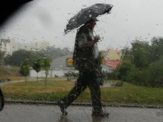 Ulewy nad Krakowem. IMGW wydał ostrzeżenie – nawet 40 mm opadów