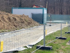 Budowa tężni stoi. PINB ukarał kierownika budowy