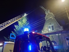 Z ostatniej chwili: Pożar w budynku. Trwa akcja gaśnicza – foto