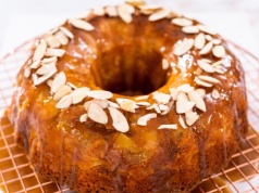 Ta babka na Wielkanoc zawsze się udaje. Rozpływa się w ustach, a goście poproszą o dokładkę