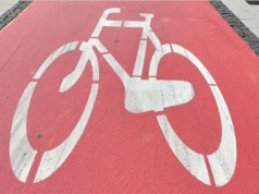 Remont Alei Pokoju ruszył. Piesi i rowerzyści muszą uważać