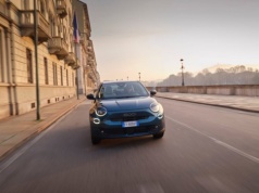 Fiat 600 Petrol wraca do prostszej formuły. Manual i nowa seria Street Edition