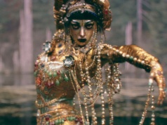 Surrealistyczna antologia sci-fi, która redefiniuje granice gatunku