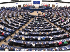 Parlament Europejski poparł porozumienie UE i USA w sprawie ceł