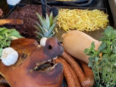 Jarmark Wielkanocny na Rynku Głównym w Krakowie już otwarty (Galeria)