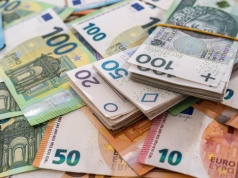 Samorządy nadal będą zarządzać funduszami unijnymi