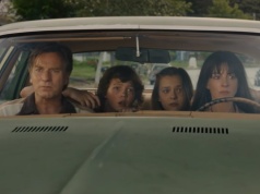 Stranger Things spotyka Park Jurajski? Pierwszy zwiastun filmu Koniec ulicy Dębowej z Anne Hathaway i Ewanem McGregorem