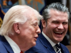 Nabożeństwo w Pentagonie. Sekretarz wojny modlił się o „miażdżącą przemoc”