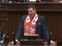 W Sejmie procedowano ustawy ws. cen paliw. "Miałem być na Stadionie Narodowym"