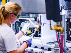 Koncern BSH zainwestuje w tym roku w polskie fabryki ćwierć miliarda złotych