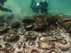 Unikat. Statek z czasów rzymskich na dnie szwajcarskiego jeziora