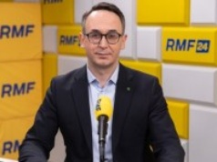 "Zniknie egzamin na placu manewrowym". Minister Klimczak o zmianach w systemie szkolenia kierowców