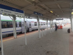 Lubuskie: Zawieszone pociągi nie wrócą do rozkładu także w czerwcu