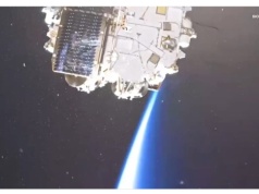 Łączność satelitarna na froncie. Wyścig o własne systemy