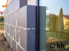 Ocieplili dom styropianem grafitowym. Jego największa wada wyszła gdy zrobiło się ciepło