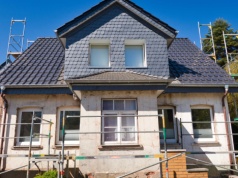 Sąsiad wkroczy nam na działkę i do mieszkania. Nowe przepisy już obowiązują