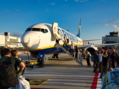 Ryanair nie odprawia osób z Settled Status. Co robić w razie problemów?