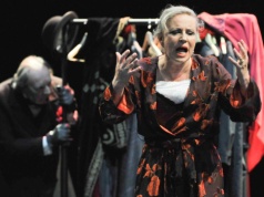 „Czasem siedzę tu sama w nocy”. Tak wygląda życie Krystyny Jandy w Teatrze Polonia