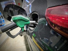 Jest podpis prezydenta. Ceny paliw mają być niższe