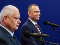 Niemcy sięgają po pieniądze z SAFE w Polsce!