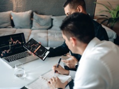 Różnice między inwestowaniem w ETF a CFD