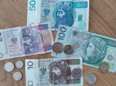 Nawet 20 tys. zł brutto za zdjęcia i wideo. To nie praca za biurkiem, rekrutacja ruszyła