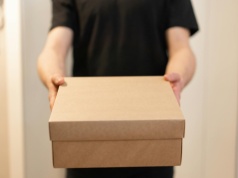 „Proszę zatrzymać zepsuty produkt". Sklep tylko udaje, że jest miły i tak naprawdę wpuszcza cię w pułapkę