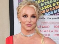 Britney Spears PRZERYWA MILCZENIE trzy tygodnie po pijackim rajdzie!