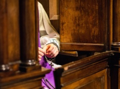 Noc Konfesjonałów. W Wielkim Tygodniu w akcję włączy się ponad 50 kościołów w Polsce