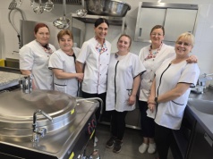 Nowa stołówka w strzegomskiej „dwójce” oficjalnie otwarta