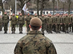 Nowi żołnierze w 16. Dolnośląskiej Brygadzie Obrony Terytorialnej. Pod Halą Stulecia złożyli przysięgę