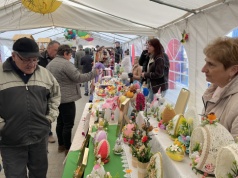 Ręcznie drapane, szydełkowane i malowane. Świąteczne cuda na Jarmarku Wielkanocnym w Galerii Żabno