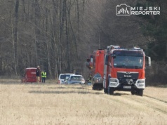 Duża akcja służb pod Warszawą. Tajemniczy balon spadł na drzewo