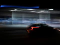 85% mniej wypadków dzięki AI za kierownicą. Oto twarde dane z USA