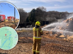 Gasili baloty słomy. Znaleźli zwłoki rolnika. Tragedia we wsi na Kaszubach