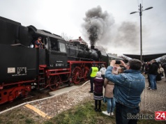 „Liczyrzepa” zawitał do Świdnicy. Historyczny skład podziwiały tłumy mieszkańców