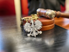 Nieudany makijaż na wokandzie. Sąd przyznał 18,5 tys. zł rekompensaty