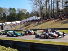 Trzy wyścigi, trzy podia – trzecie miejsce w pierwszym wyścigu Tymka Kucharczyka w Birmingham