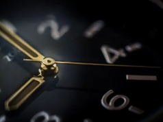 Zmiana czasu. Nie zapomnij przestawić zegarków