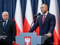 Nawrocki wezwał generałów. Jest komentarz MON