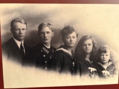 Sobota, wolna sobota. „Biedermannowie. Powrót do domu”