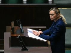 MEN kończy się czas na decyzję. Nauczycielka z apelem do Nowackiej