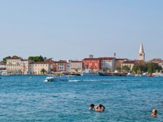 Ruszyły zapisy na kolonie i obozy. Niektórym do wyjazdu dopłaci pracodawca