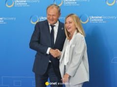 W Europie górę biorą niezdrowe polityczne emocje. Zamiast straszyć "końcem demokracji", popatrzmy na Polskę i Włochy